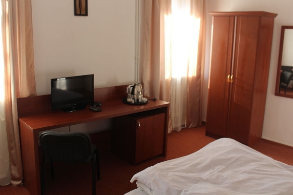 Diligence Hotel (Dilijan)